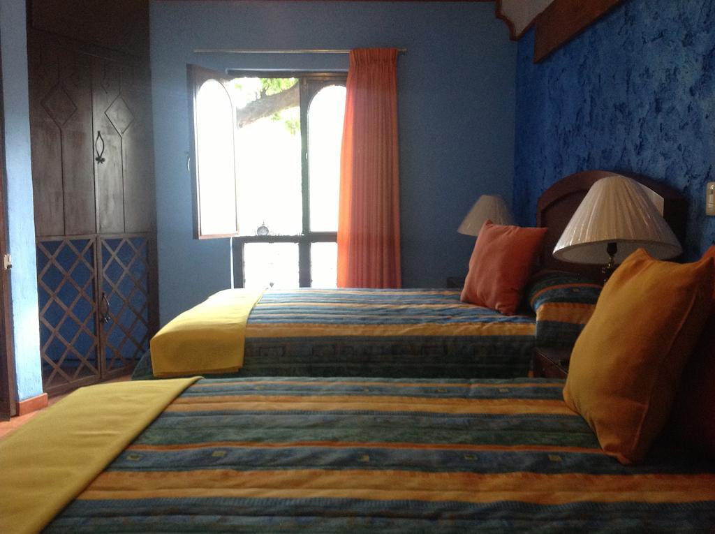 Hotel Plaza Rubio Amatitan Zimmer foto